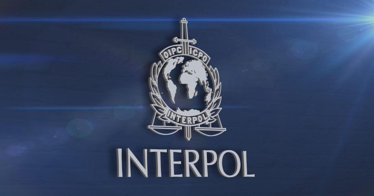 INTERPOL(1800)_Olena_Bartienieva_ALAMY