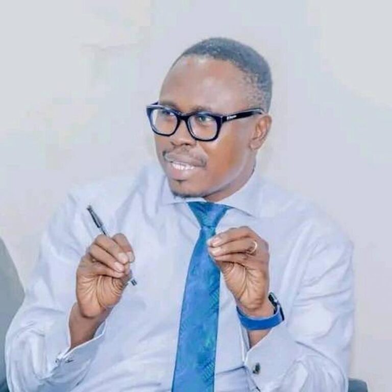 WhatsApp-Image-2025-01-13-at-14.55.42_b606d867-768x768