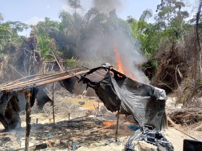 WhatsApp-Image-2025-05-06-at-11.48.08-AM-1-696x522