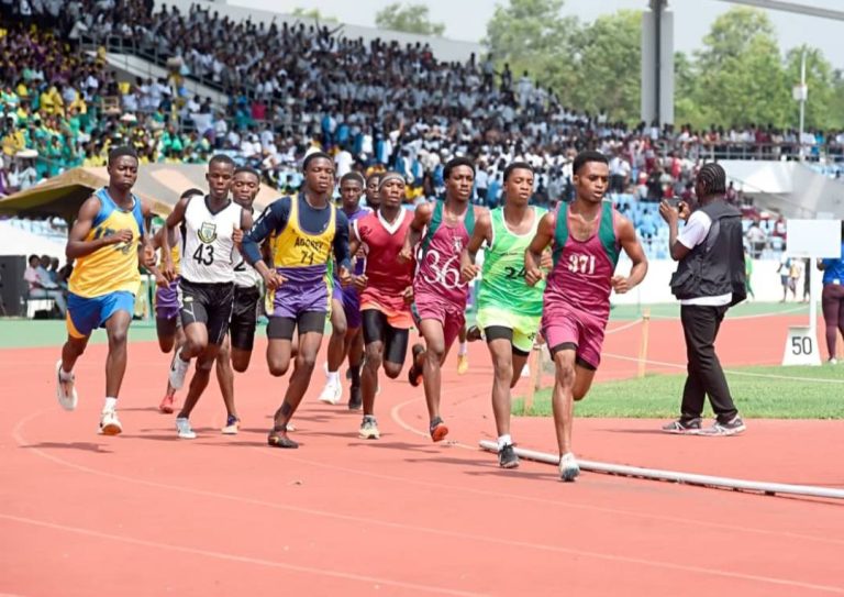 502525853_1293457466122755_8710623048549119810_n