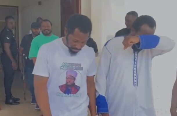 gold-robbers-610x400