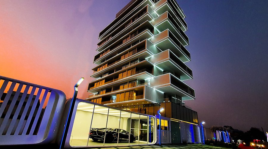 no1-oxford-street-accra